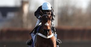 Nicky Henderson: “She has worked nicely around the track, is fit and well, and has lots in her favour”