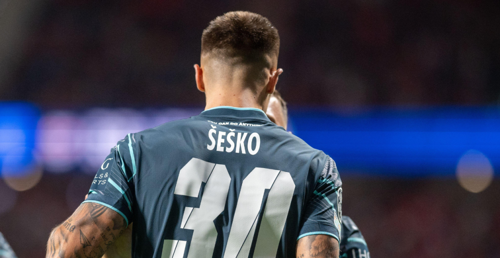 Graham Ruthven: Benjamin Sesko has potential, but he might not be the striker Man Utd or Newcastle need 1 Benjamin Sesko