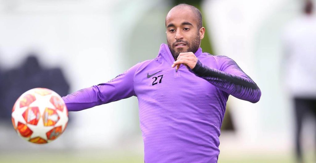 Plecat din favelele din Sao Paulo, ajuns în finala Champions League. Un băiat de ... 40 de bilete 1 846095383