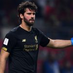 Unde se situeaza cifrele lui Alisson din campionatul curent, comparativ cu performante de top reusite de alti portari din Premier League?