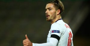 Grealish – vedeta cu apărători de copil