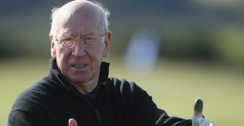 Ultimul dintre neplecați 1 bobby charlton header