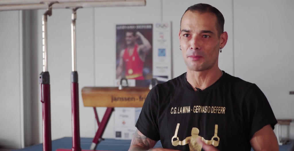 Gervasio Deffer: ”M-am apucat de gimnastică văzând cum sare Hugo Sanchez după goluri!” 1 header gervisio