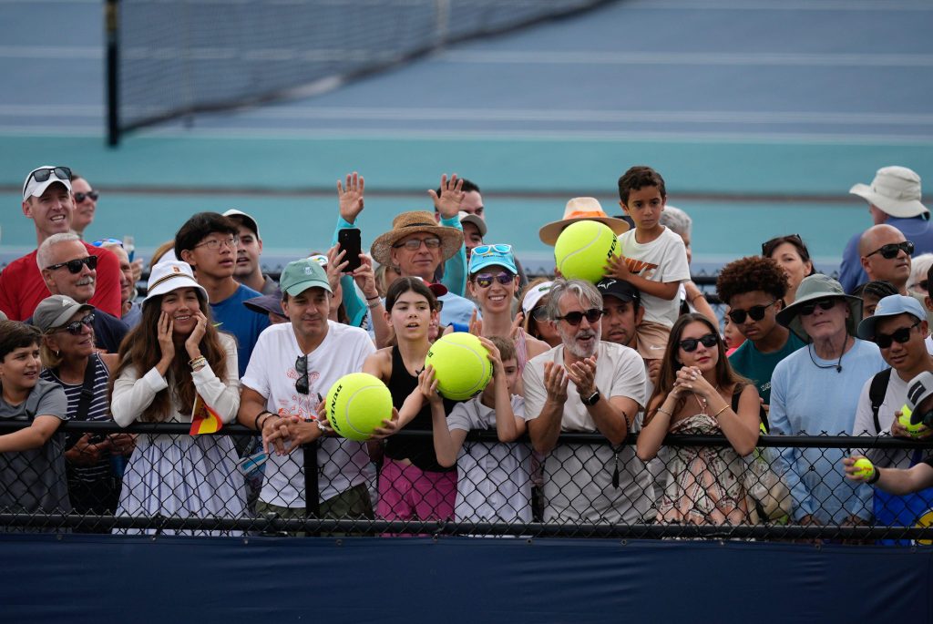 Go, Simona, go! Nu e nimic de pierdut, ci numai de castigat! 1 halep fans