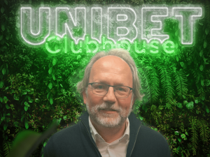 Le Clubhouse reçoit la visite du sorcier blanc Tom Saintfiet