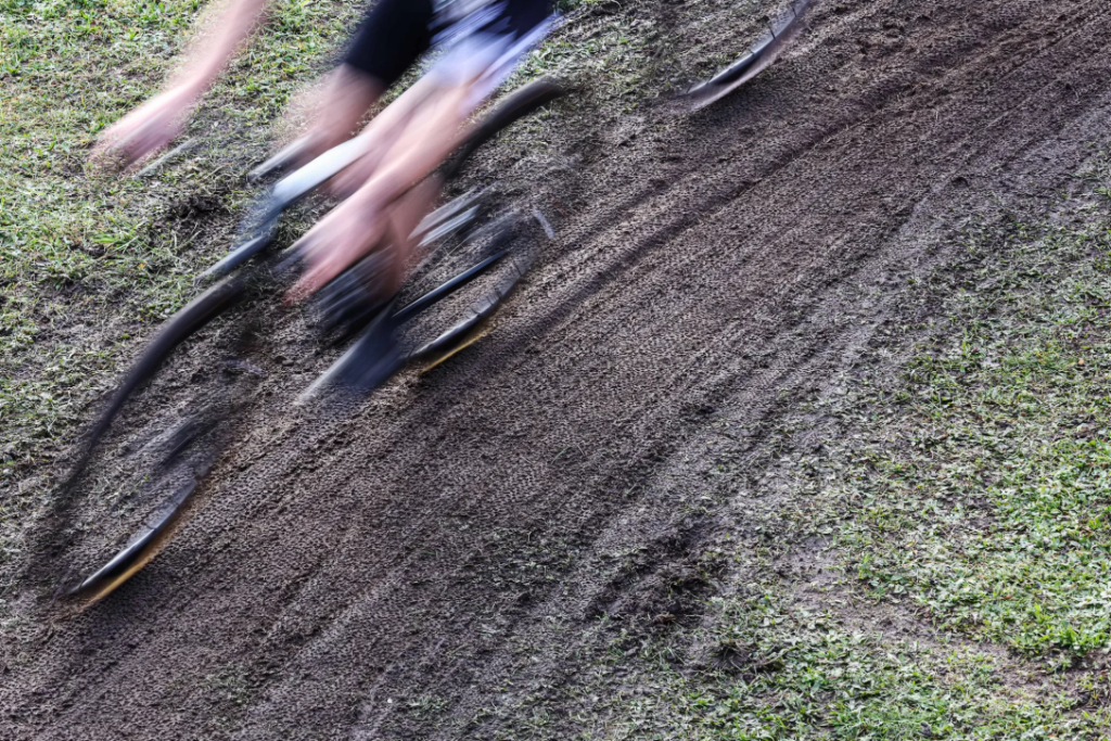 Paris-Roubaix 2026 : nouveau duel Van der Poel vs Pogačar dans l'Enfer du Nord 1 Paris-Roubaix 2026